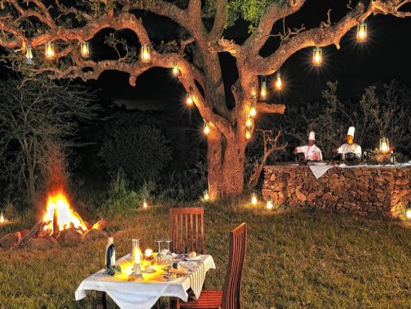 Serengeti Migration Camp - outdoor dining